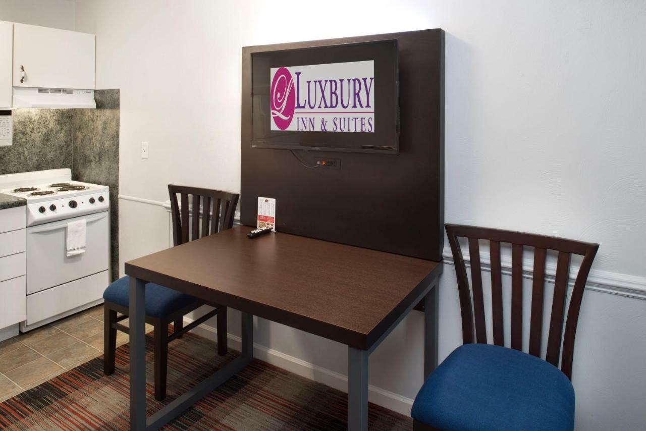 Luxbury Inn & Suites Maryville Dış mekan fotoğraf